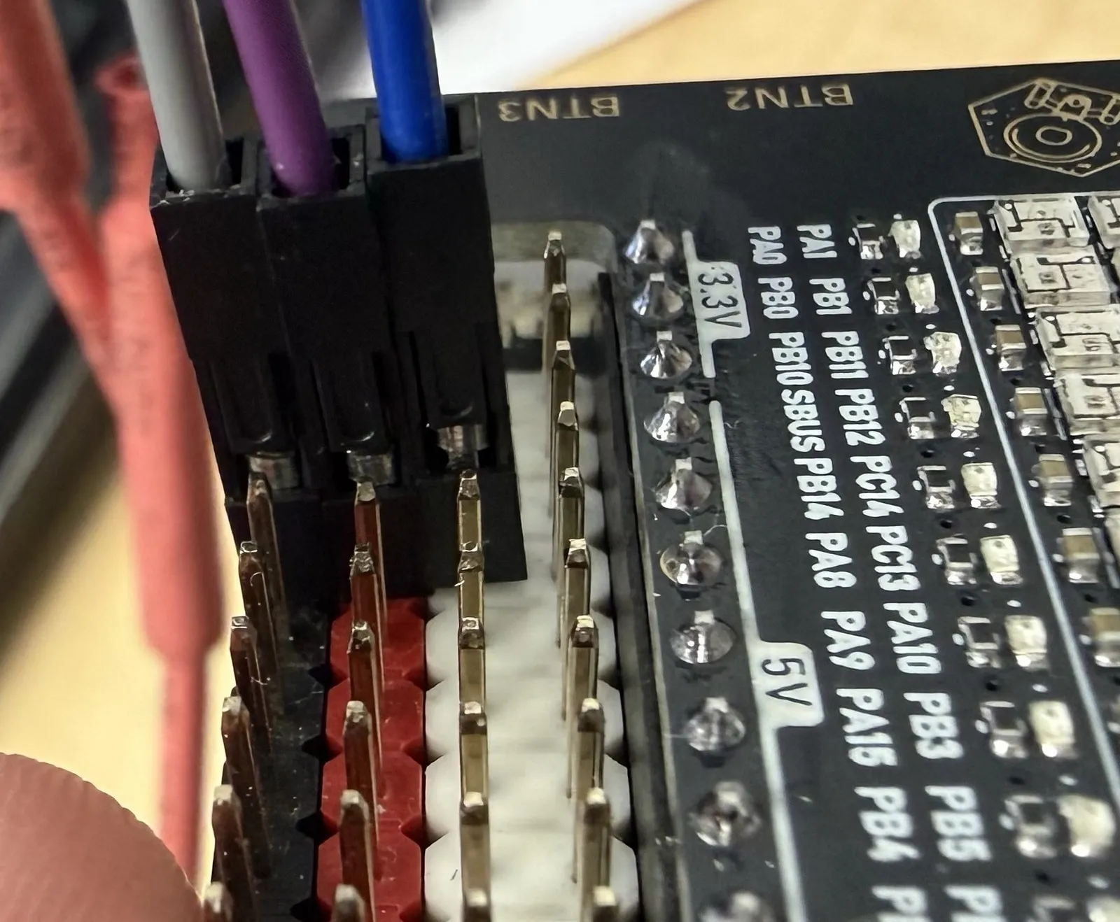 3pin 线连接 tutorial 开发板